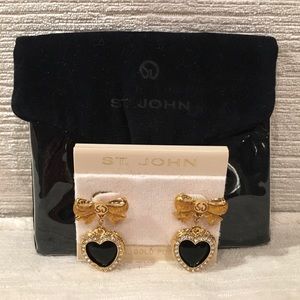 St. John heart earrings ❤️